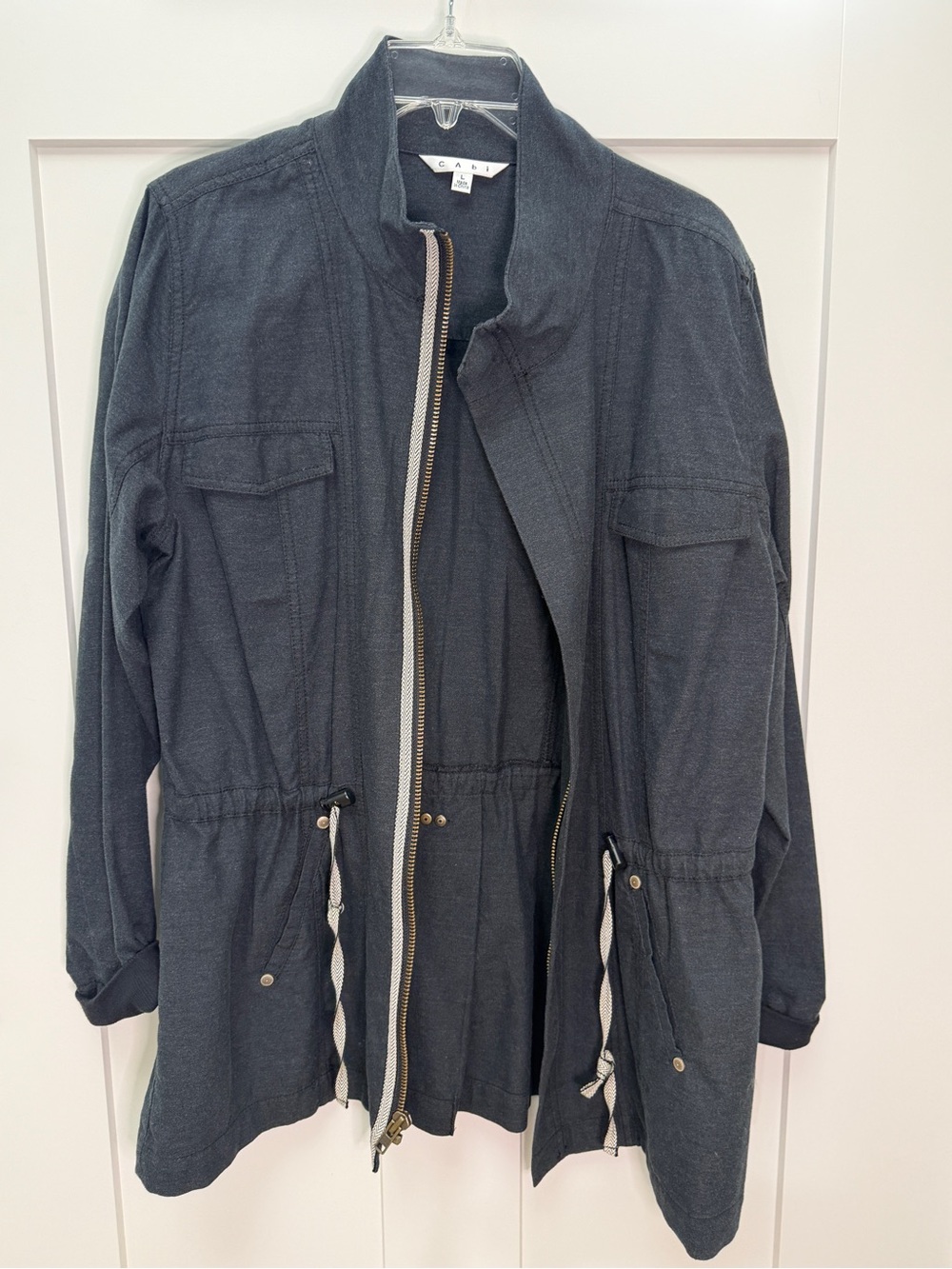 Cabi Women’s Dark Gray Drawstring Anorak Jacket